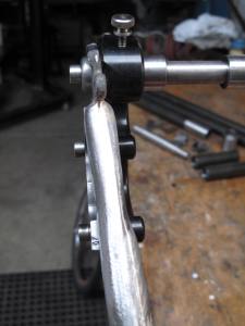 Disk tab alignment on these forks