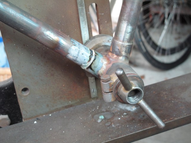 Raleigh Downtube and BB